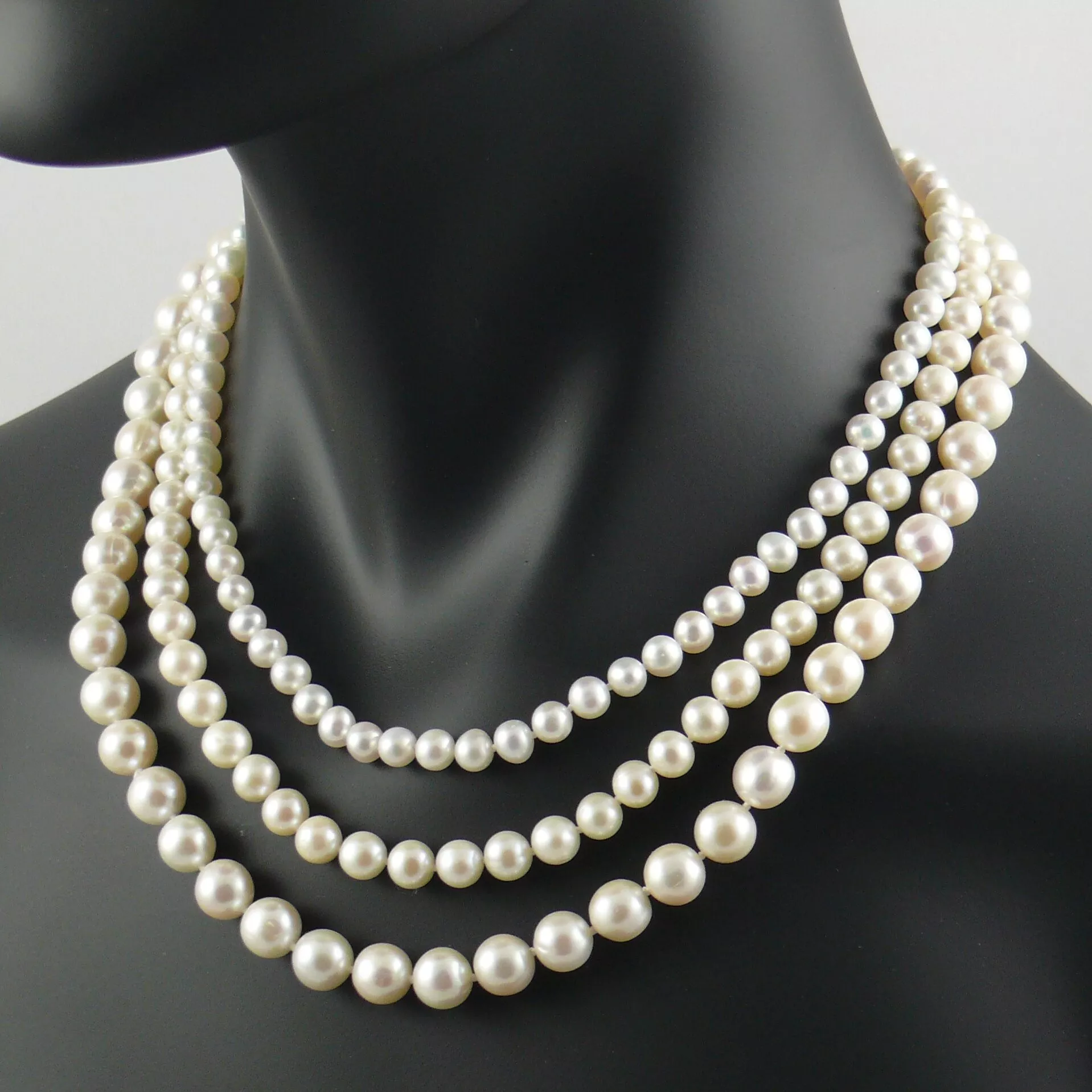 Pearls of Joy: Celebrating Special Occasions with Pearl Jewelry for ...